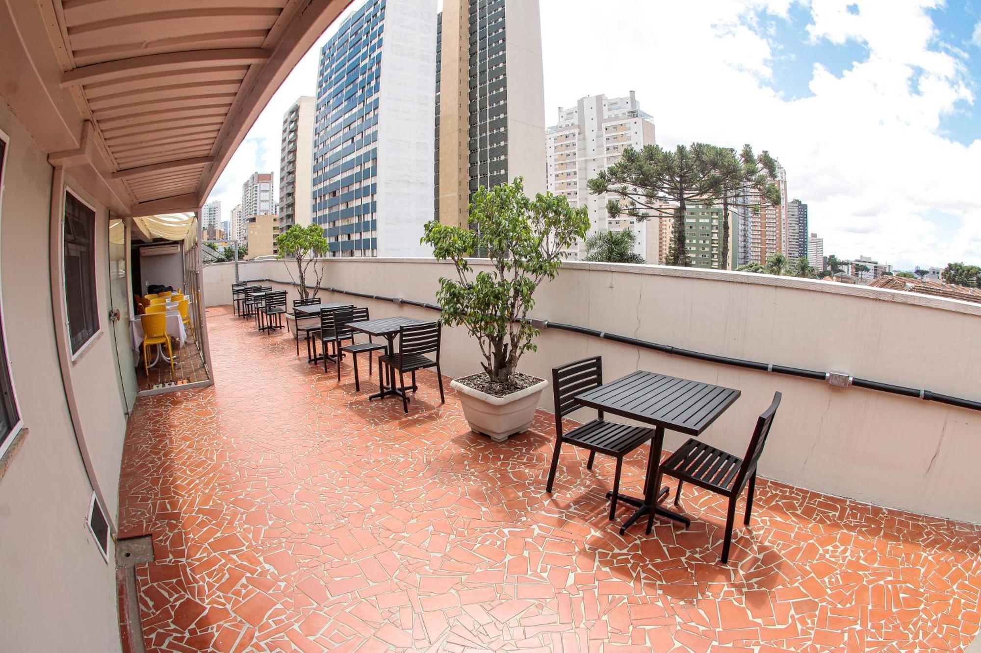 Esquina Batel - Hotel Economico Curitiba Exteriör bild